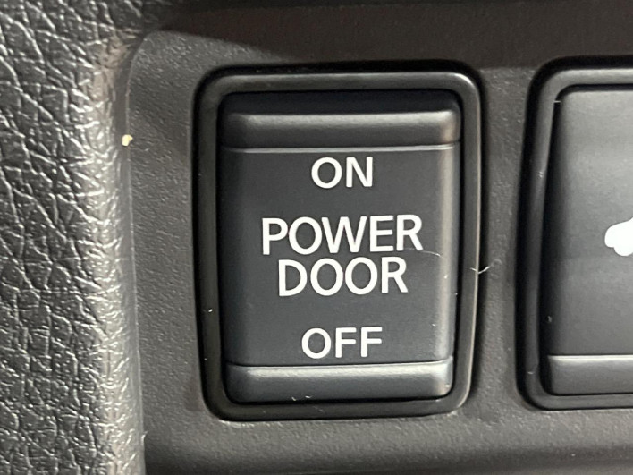 2017 Nissan X-Trail DAA-HNT32 (UW-6a27843e874f9)[21]