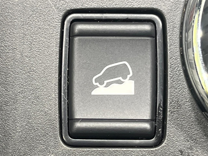2017 Nissan X-Trail DAA-HNT32 (UW-6a27843e874f9)[19]