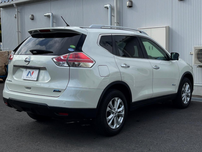 2016 Nissan X-Trail DAA-HT32 (UW-6a27843ed3ce6)[24]