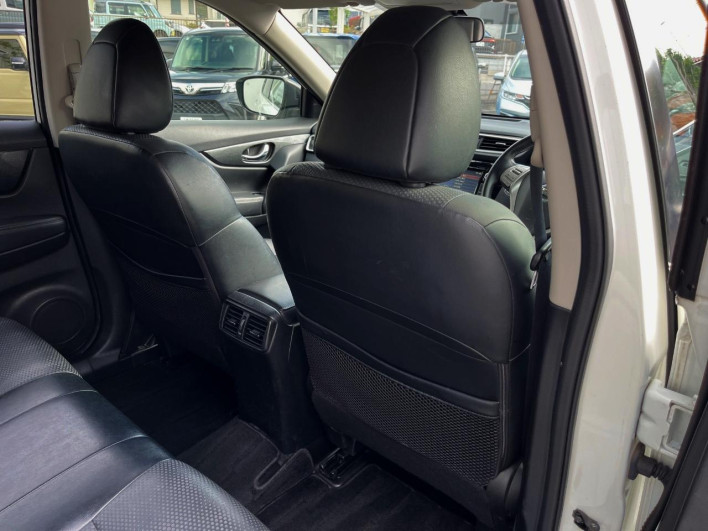 2016 Nissan X-Trail DAA-HT32 (UW-6a27843ed3ce6)[19]