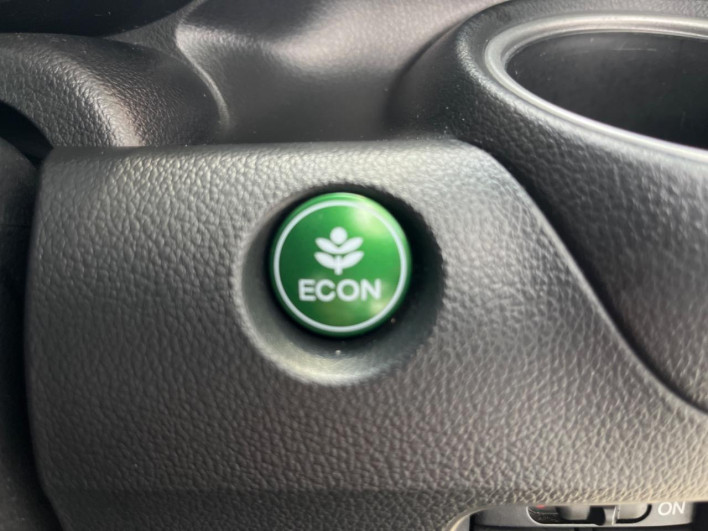 2013 Honda N-BOX CUSTOM DBA-JF1 (UW-6a27844c6c258)[22]