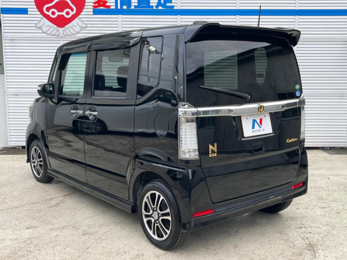 2013 Honda N-BOX CUSTOM DBA-JF1 (UW-6a27844c6c258)[15]