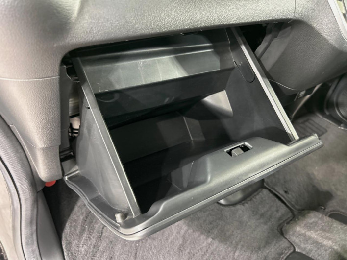 2014 Honda N-BOX DBA-JF1 (UW-6a27844c7e133)[27]
