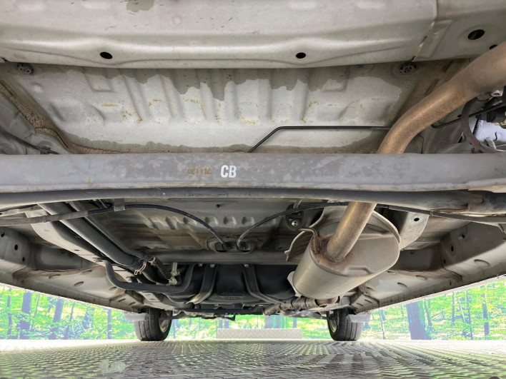 2013 Honda N-BOX CUSTOM DBA-JF1 (UW-6a27844f7f7de)[8]