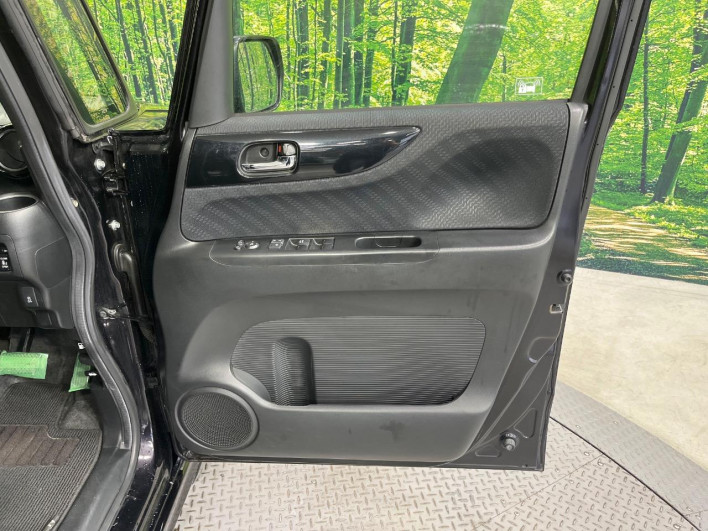 2013 Honda N-BOX CUSTOM DBA-JF1 (UW-6a27844f7f7de)[24]