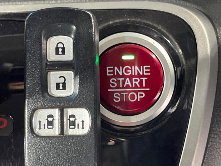 2013 Honda N-BOX CUSTOM DBA-JF1 (UW-6a27844f7f7de)[4]