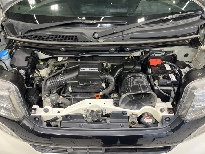 2015 Honda N-BOX+ Custom DBA-JF1 (UW-6a27845020b9f)[4]