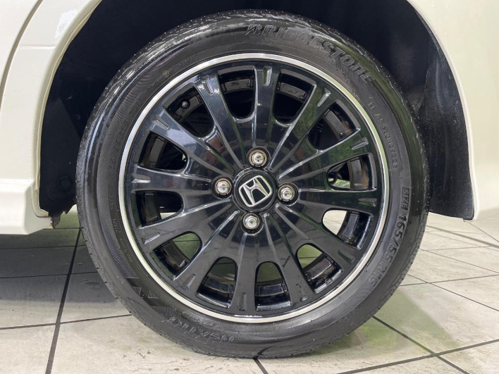 2015 Honda N-BOX+ Custom DBA-JF1 (UW-6a27845020b9f)[18]