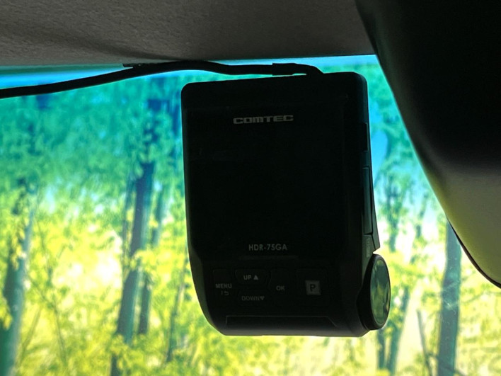 2016 Honda N-BOX CUSTOM DBA-JF1 (UW-6a278451db2bb)[25]