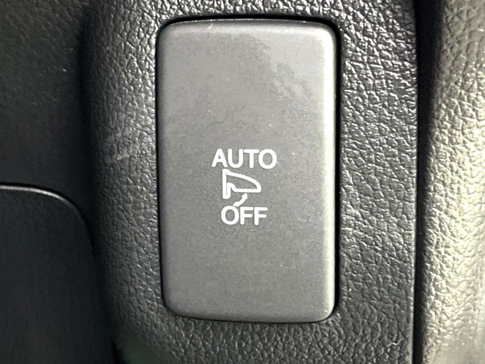 2016 Honda N-BOX CUSTOM DBA-JF1 (UW-6a278451db2bb)[8]
