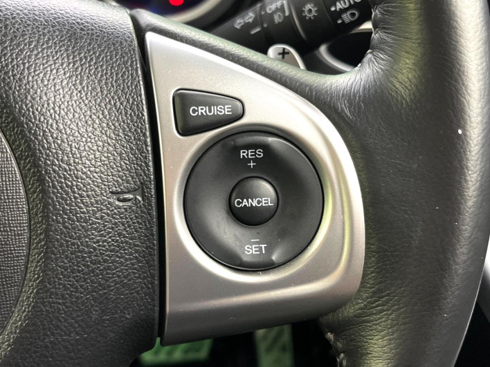 2016 Honda N-BOX CUSTOM DBA-JF1 (UW-6a278451db2bb)[15]
