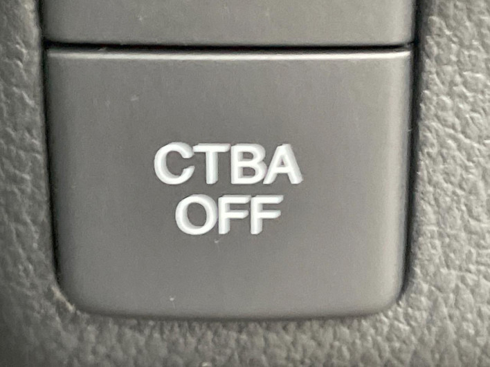 2018 Honda N-BOX Slash DBA-JF1 (UW-6a278452a08b2)[16]