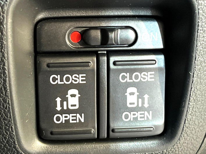2012 Honda N-BOX CUSTOM DBA-JF2 (UW-6a27845388724)[8]
