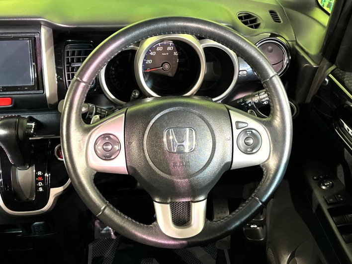 2012 Honda N-BOX CUSTOM DBA-JF2 (UW-6a27845388724)[5]