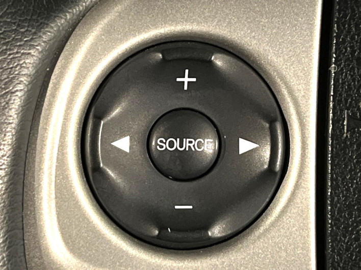 2012 Honda N-BOX CUSTOM DBA-JF2 (UW-6a27845388724)[19]