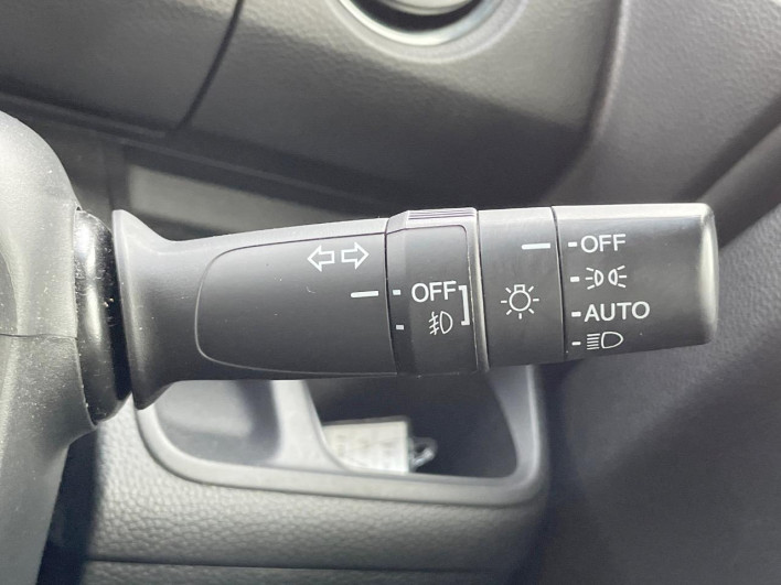 2019 Honda N-BOX CUSTOM 6BA-JF3 (UW-6a278457ee30f)[28]