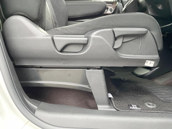2019 Honda N-BOX CUSTOM 6BA-JF3 (UW-6a278457ee30f)[17]