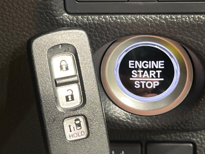 2023 Honda N-BOX CUSTOM 6BA-JF3 (UW-6a2784600268e)[4]