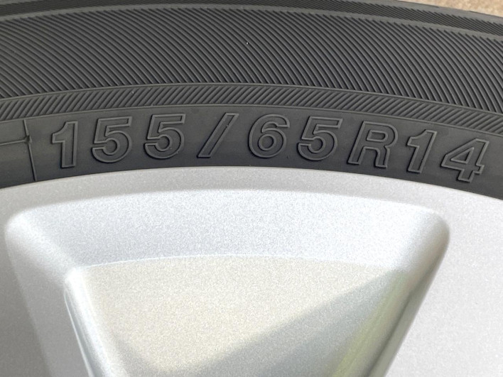 2024 Honda N-BOX 6BA-JF5 (UW-6a278463500d9)[5]