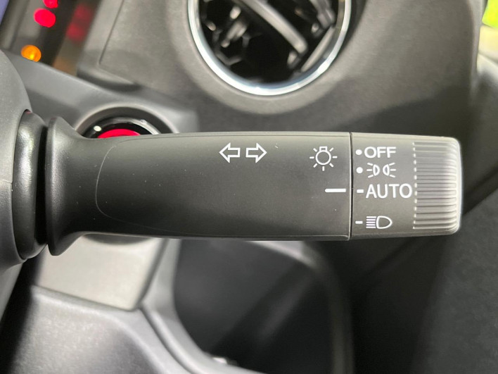 2026 Honda N-BOX CUSTOM 6BA-JF5 (UW-6a27846819da0)[14]