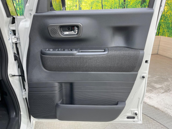 2026 Honda N-BOX CUSTOM 6BA-JF5 (UW-6a27846819da0)[29]