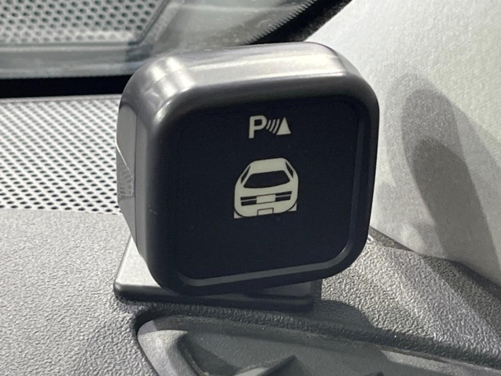2012 Nissan Dualis DBA-KNJ10 (UW-6a27848465c63)[15]