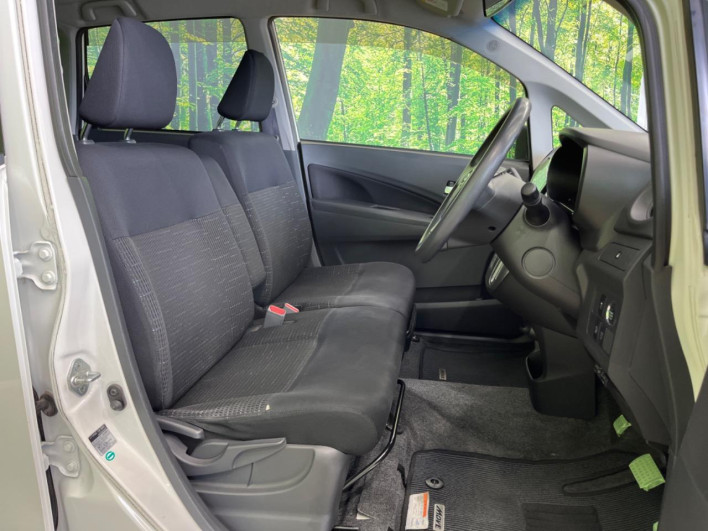 2013 Daihatsu Move DBA-LA100S (UW-6a27848ad8e03)[16]