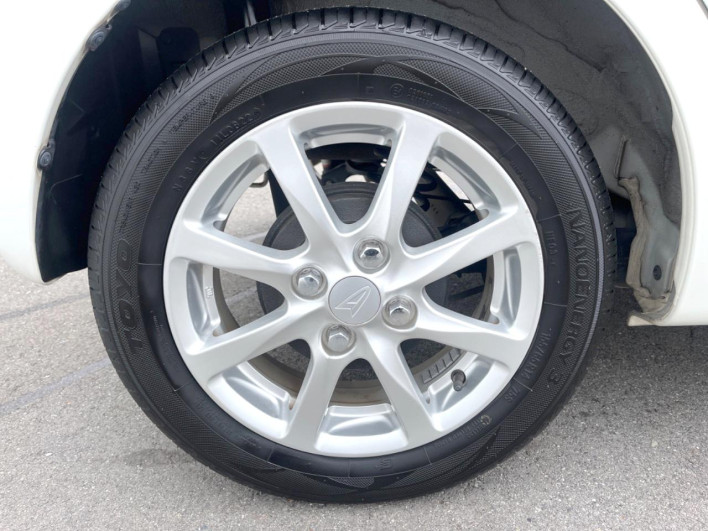 2013 Daihatsu Move DBA-LA100S (UW-6a27848af35e5)[9]