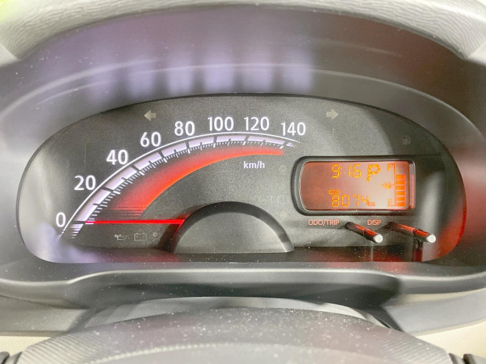 2013 Daihatsu Move DBA-LA110S (UW-6a27848b57bd8)[24]