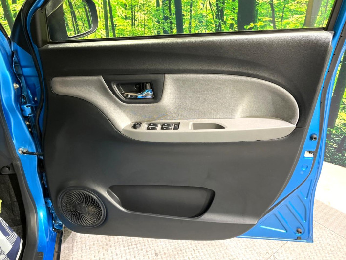 2015 Daihatsu Cast DBA-LA250S (UW-6a2784902d85f)[15]