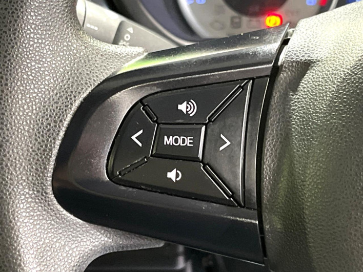 2015 Daihatsu Cast DBA-LA250S (UW-6a2784902d85f)[24]