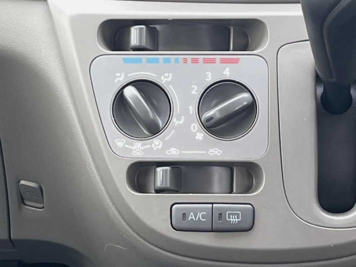 2014 Daihatsu Mirai Ease DBA-LA300S (UW-6a278492e6c20)[26]