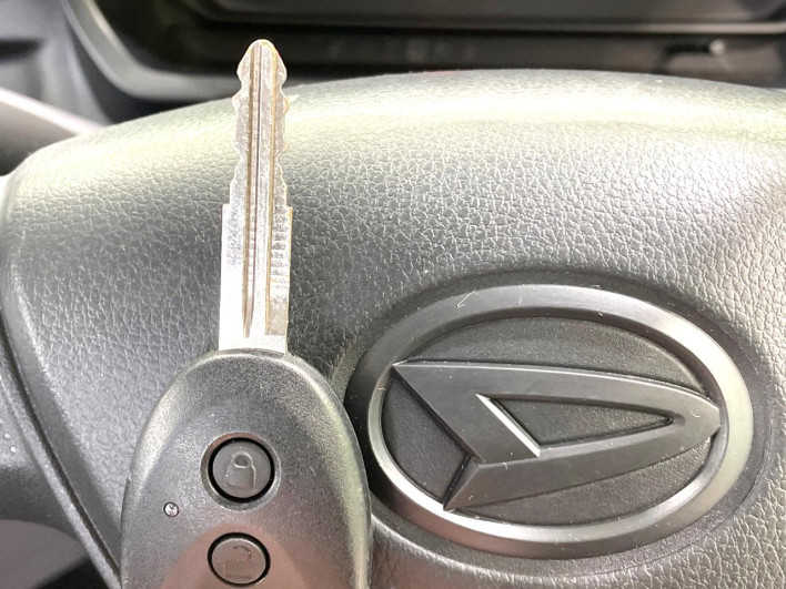2019 Daihatsu Mirai Ease 5BA-LA350S (UW-6a278494d8110)[12]