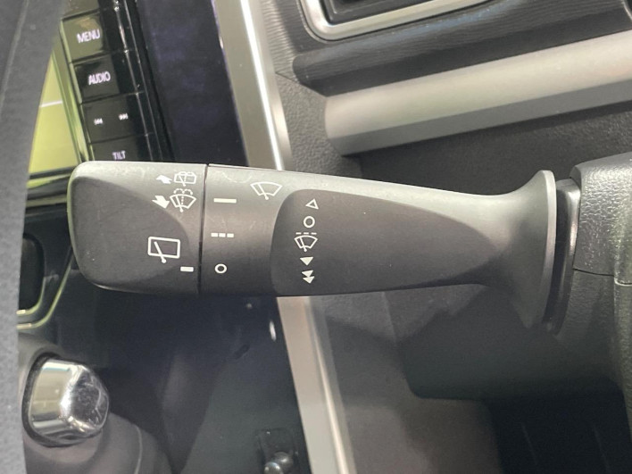 2017 Daihatsu Tanto DBA-LA600S (UW-6a27849ce68bf)[13]