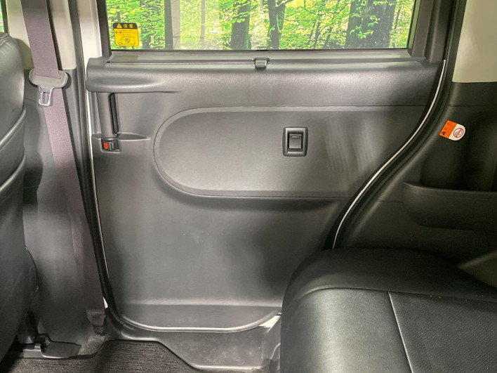 2017 Daihatsu Tanto DBA-LA600S (UW-6a27849ce68bf)[25]