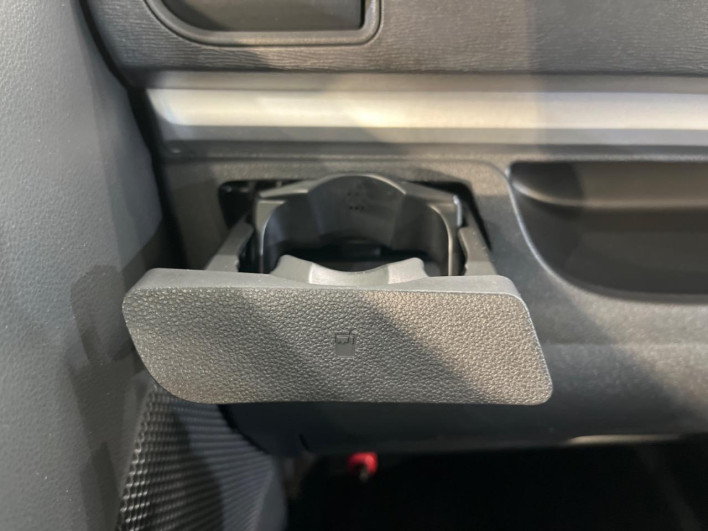 2017 Daihatsu Tanto DBA-LA600S (UW-6a27849d9230e)[28]