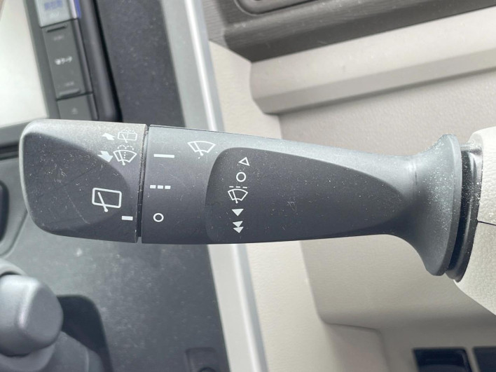 2019 Daihatsu Tanto DBA-LA610S (UW-6a2784a1a1f79)[25]