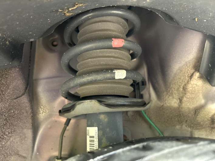 2017 Daihatsu Wake DBA-LA700S (UW-6a2784a7ae2c2)[18]