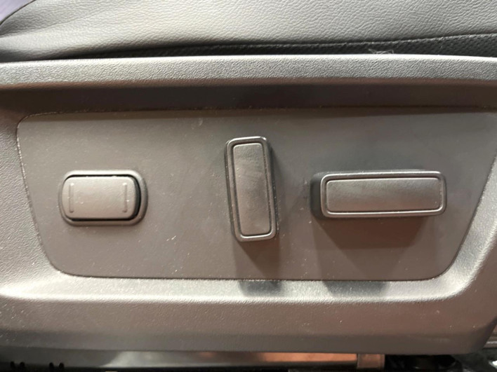 2024 Mitsubishi Triton 3DF-LC2T (UW-6a2784b1e0149)[23]