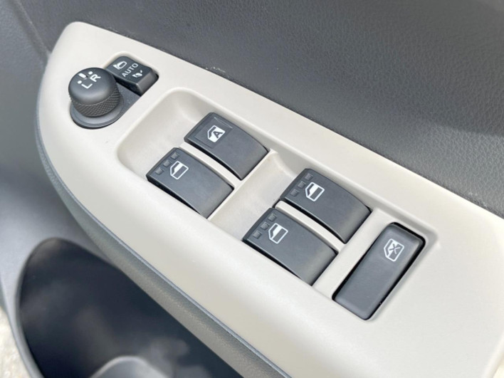 2020 Toyota Passo 5BA-M700A (UW-6a2784b2e007f)[24]