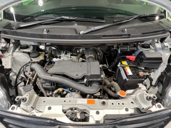 2017 Toyota Roomy DBA-M900A (UW-6a2784b52fd0f)[8]