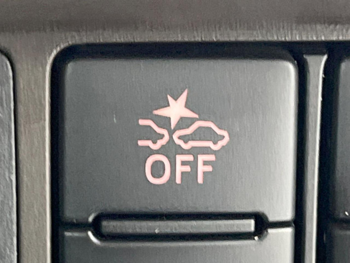 2020 Toyota Roomy 5BA-M900A (UW-6a2784b9b4f29)[28]