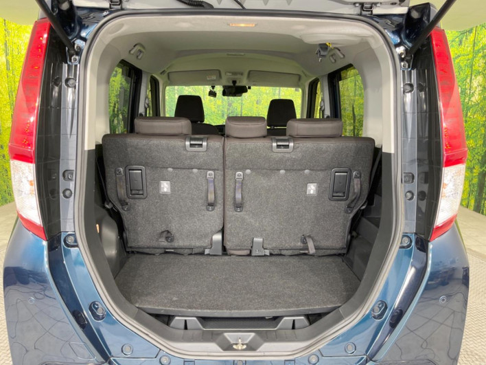 2020 Toyota Roomy 5BA-M900A (UW-6a2784b9b4f29)[13]