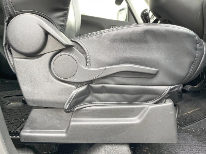 2019 Suzuki Solio Bandit DAA-MA36S (UW-6a2784c3c164a)[15]