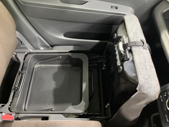 2011 Suzuki MR Wagon DBA-MF33S (UW-6a2784ce58614)[29]