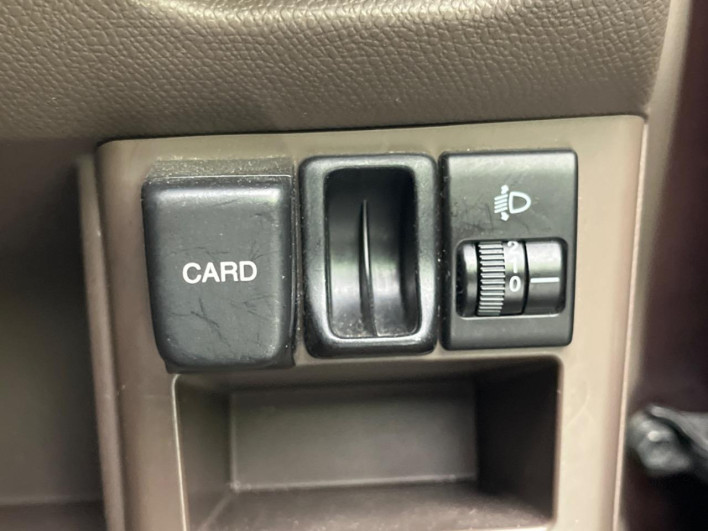 2010 Nissan Moco DBA-MG22S (UW-6a2784cf777b6)[24]