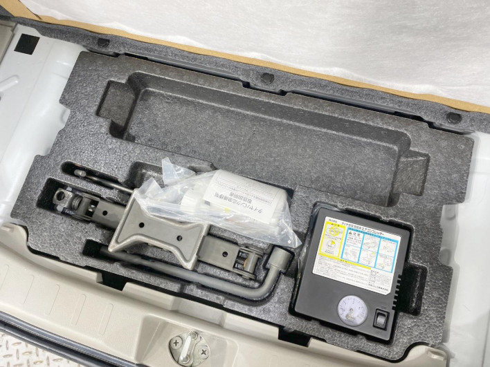 2011 Suzuki Palette DBA-MK21S (UW-6a2784d7712db)[7]
