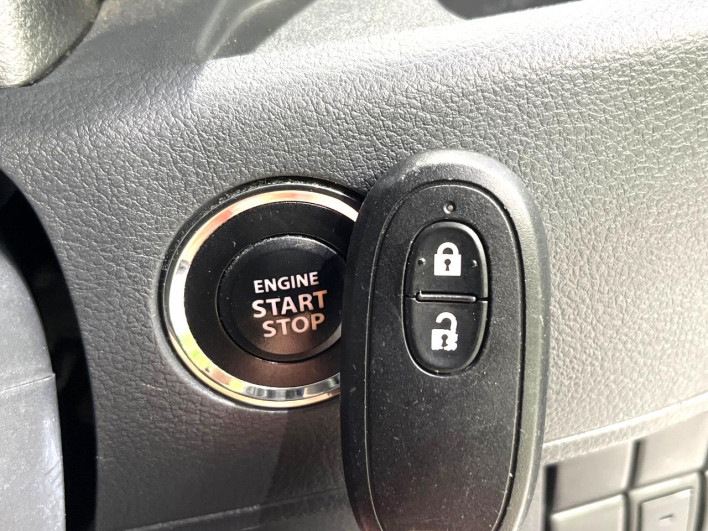 2013 Suzuki Spacia Custom DBA-MK32S (UW-6a2784d987ee4)[16]