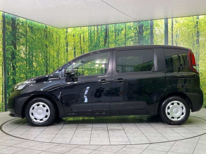 2023 Toyota Sienta 5BA-MXPC10G (UW-6a27850892eec)[11]
