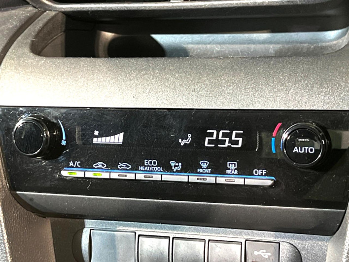 2021 Toyota Yaris Cross 6AA-MXPJ10 (UW-6a27850ca9b91)[13]